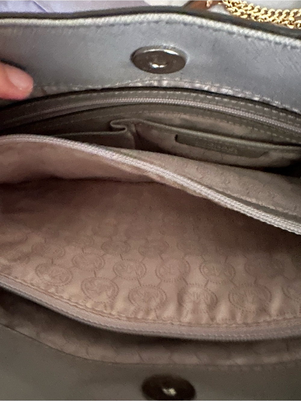 Michael Kors Gray Chain-Handle Saffiano Tote - Picture 5 of 6
